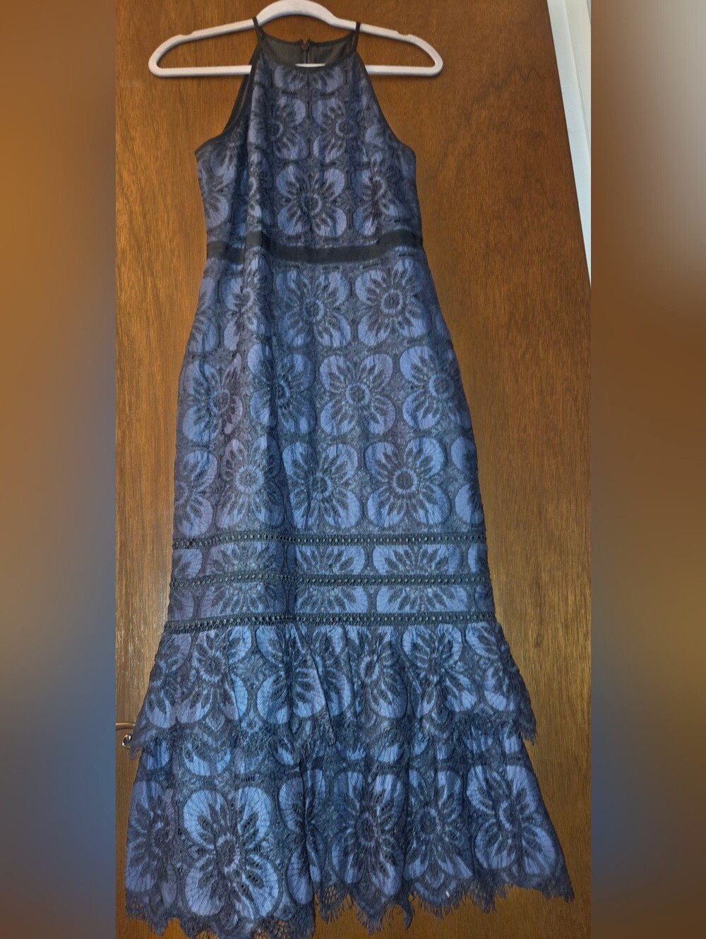 Banana Republic ~ Navy Black Lace Floral Halter Midi Cocktail Dress Size 4 - Picture 3 of 16